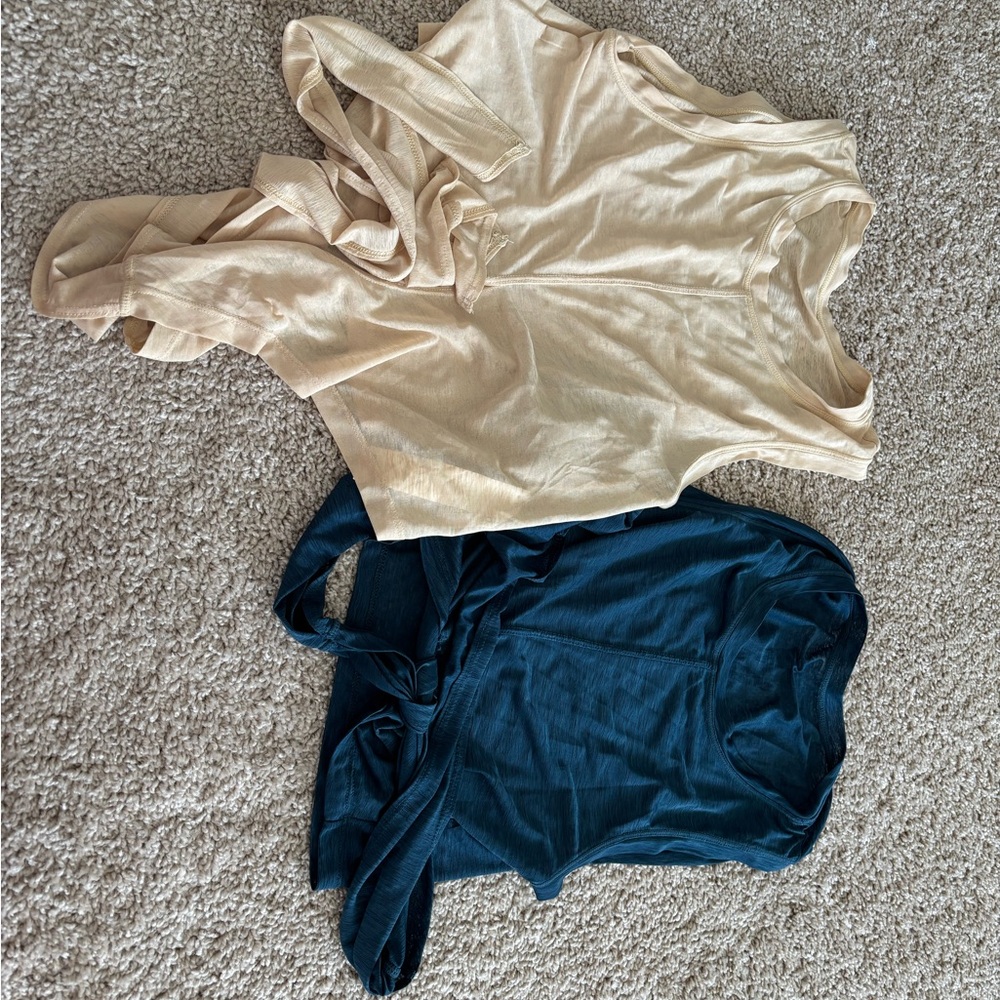 Fabletics Beige and Navy Tops Set
